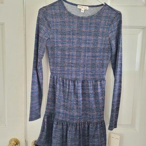 Big Kid long sleeve tired knit dress -NEW